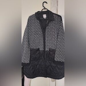 NIC+ZOE Black and Gray Chevron Puffer Jacket